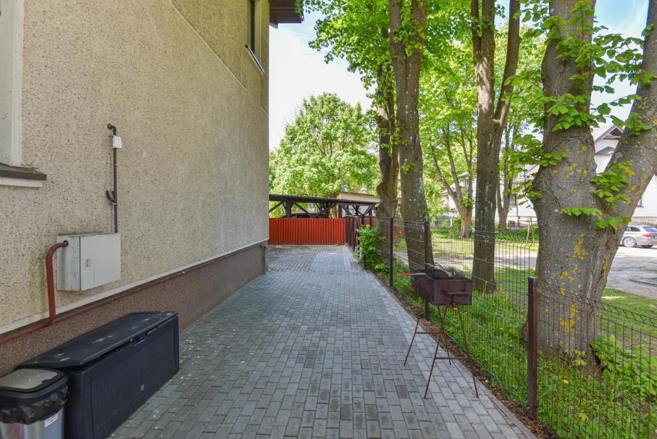 Medziotoju Apartment In Old City Palanga Exterior foto